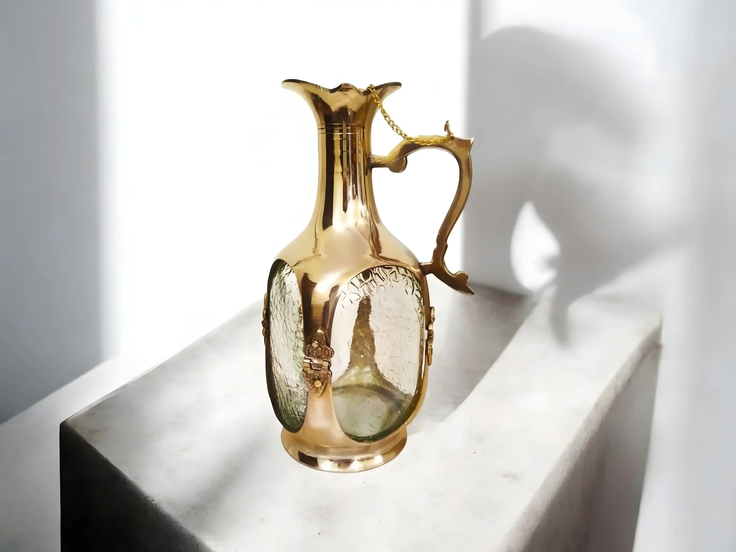 Traditional pure brass wine flask, antique non-stick brassware utensil for gifting and display